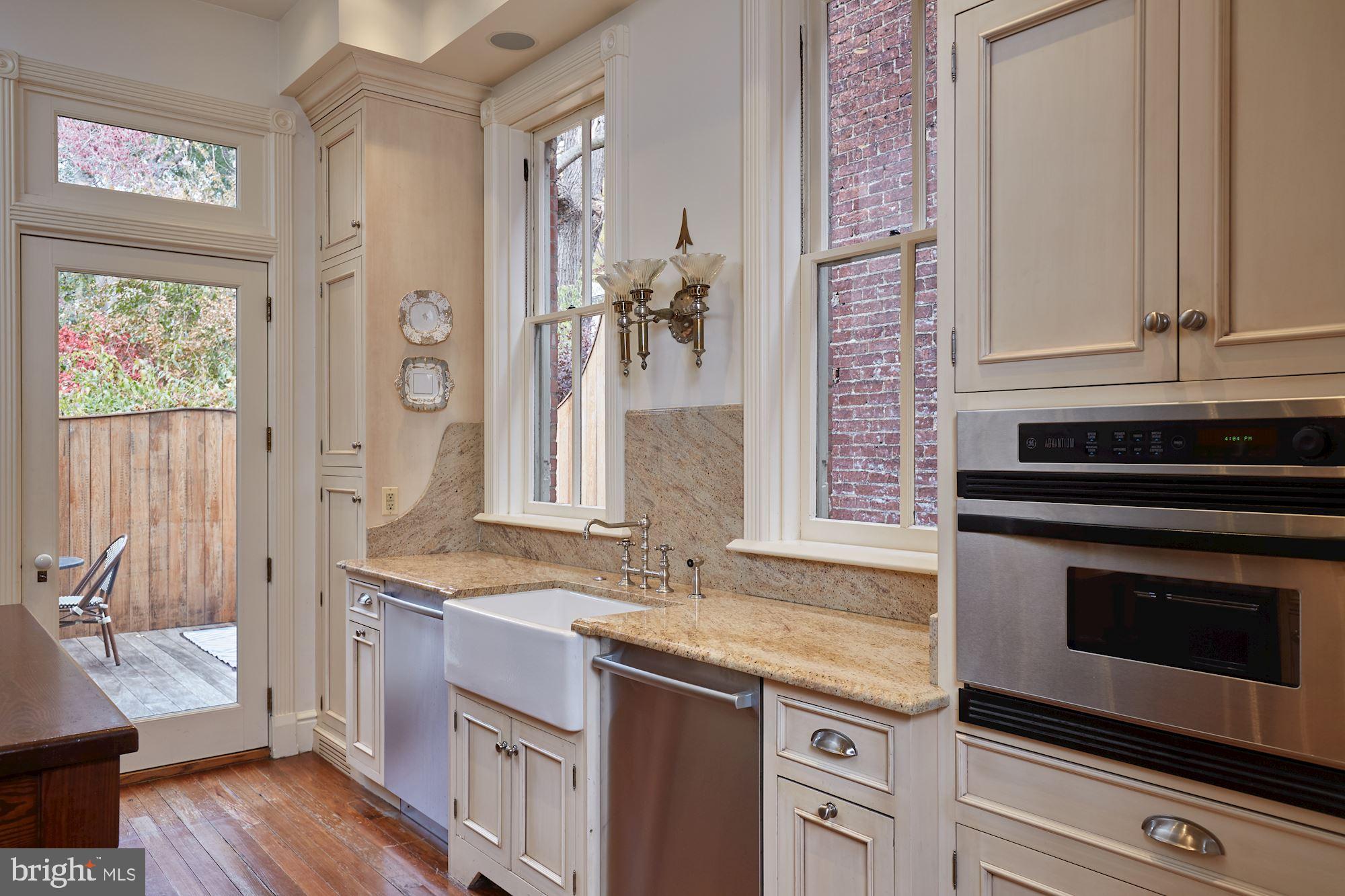 408 A Street Southeast Washington, DC 20003 - Photo 13 of 35 Kitchen