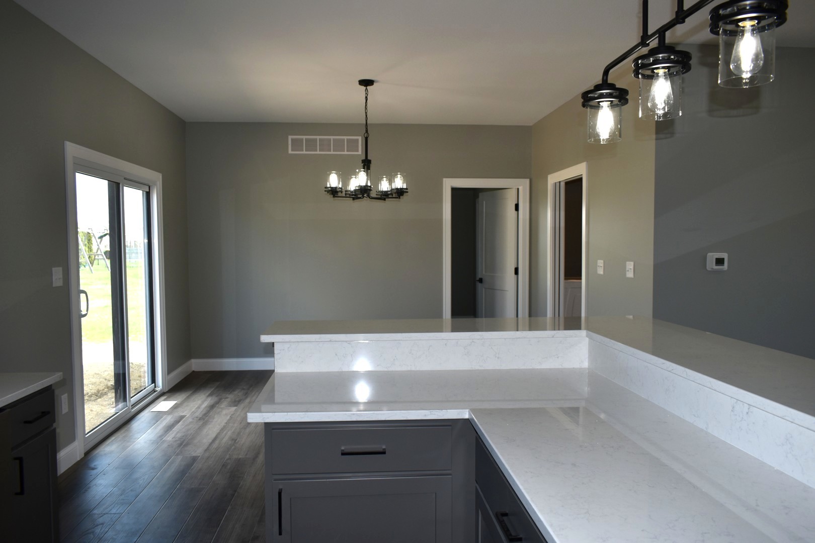 413 Abby Road El Paso, IL 61738 - Photo 12 of 35 Gallery Image 12