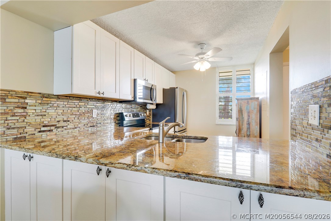 1950 Southwest Palm City Road, Unit 8302 Stuart, FL 34994 - Photo 11 of 39 Gallery Image 11