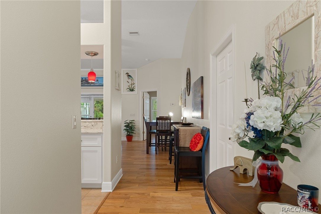 262 North Golf Harbor Path Inverness, FL 34450 - Photo 5 of 66 Gallery Image 5