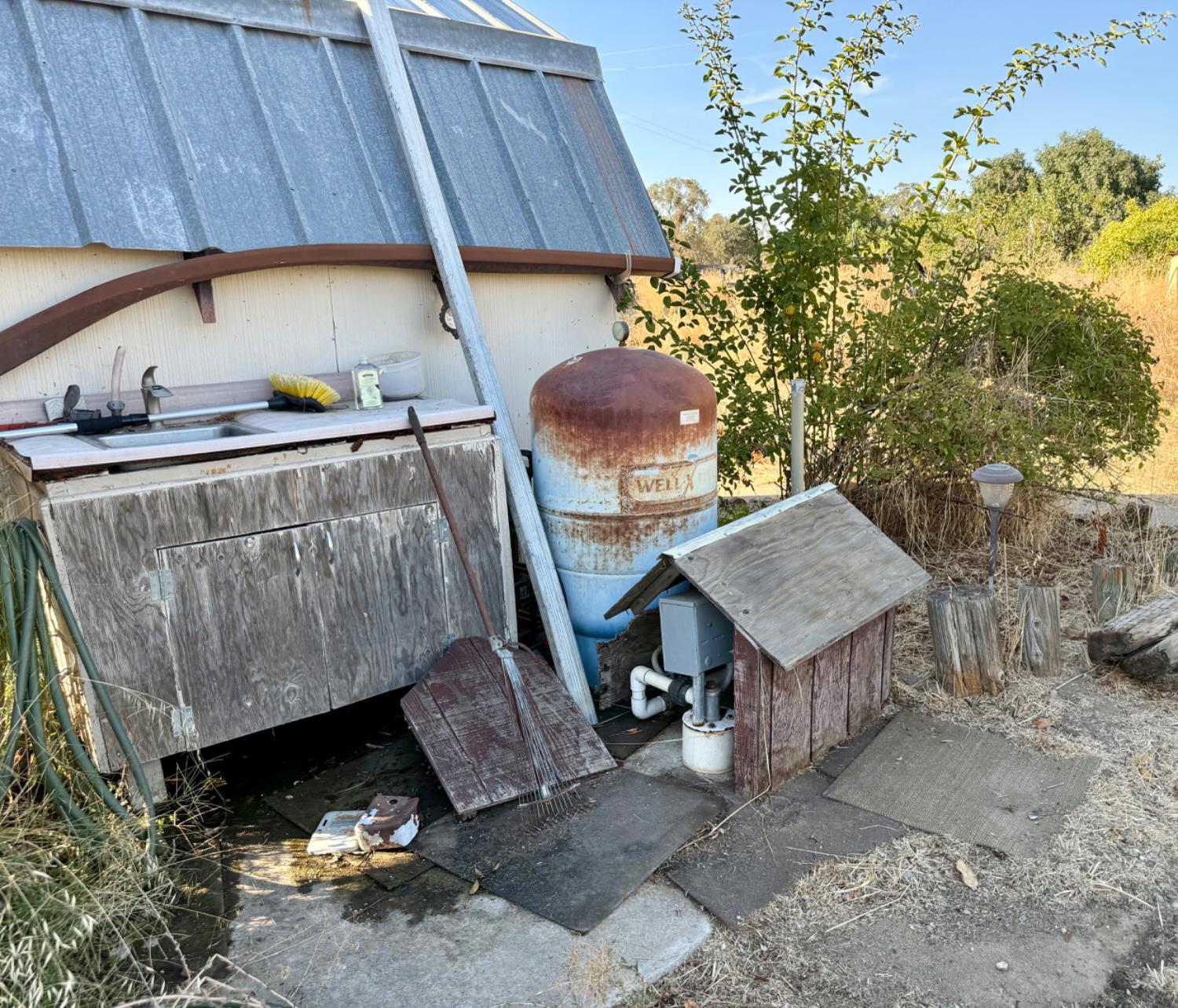 3536 Burson Road Valley Springs, CA 95252 - Photo 83 of 91 a view of a patio in a backyard