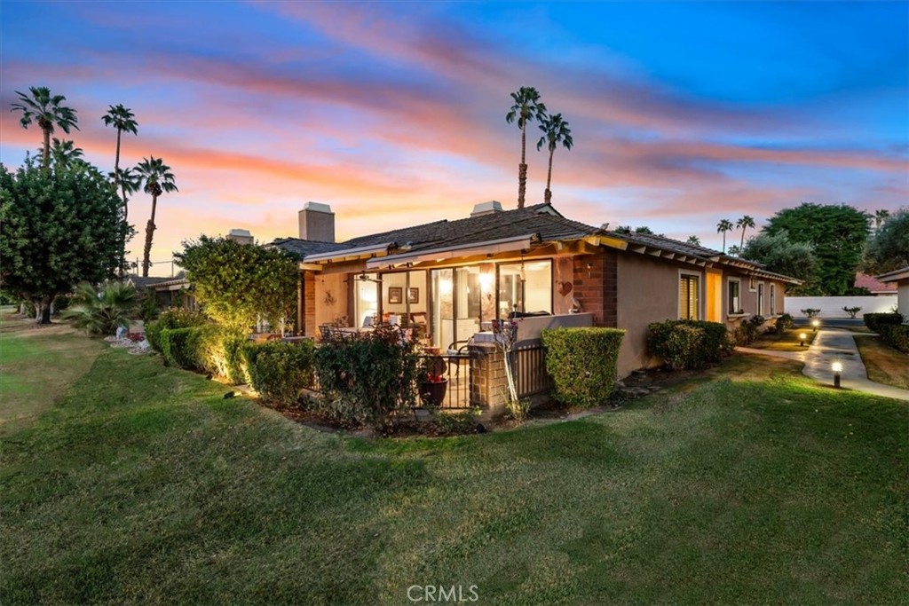 393 Gran Via Palm Desert, CA 92260 - Photo 47 of 60