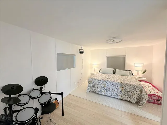 $2,500 | 5221 Southwest 25th Avenue, Fort Lauderdale, FL 33312