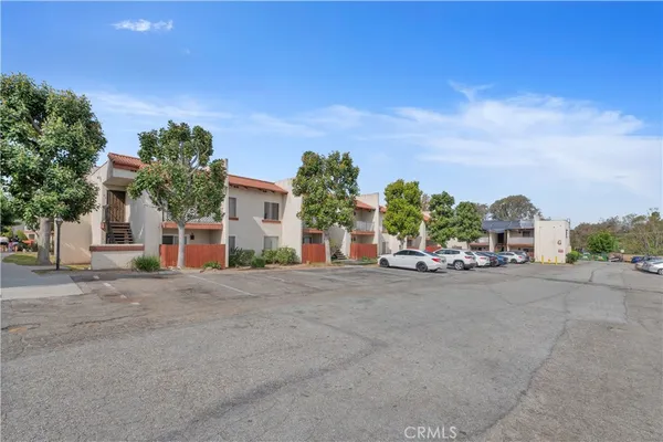 $368,888 | 23601 Golden Springs Drive, Unit A18, Diamond Bar, CA 91765