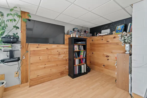 $779,000 | 829 Kennebec Road, Hampden, ME 04444