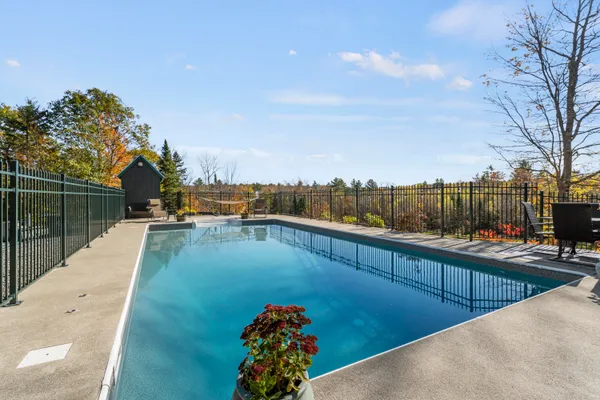 $779,000 | 829 Kennebec Road, Hampden, ME 04444