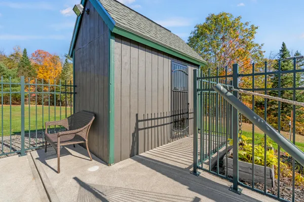 $779,000 | 829 Kennebec Road, Hampden, ME 04444