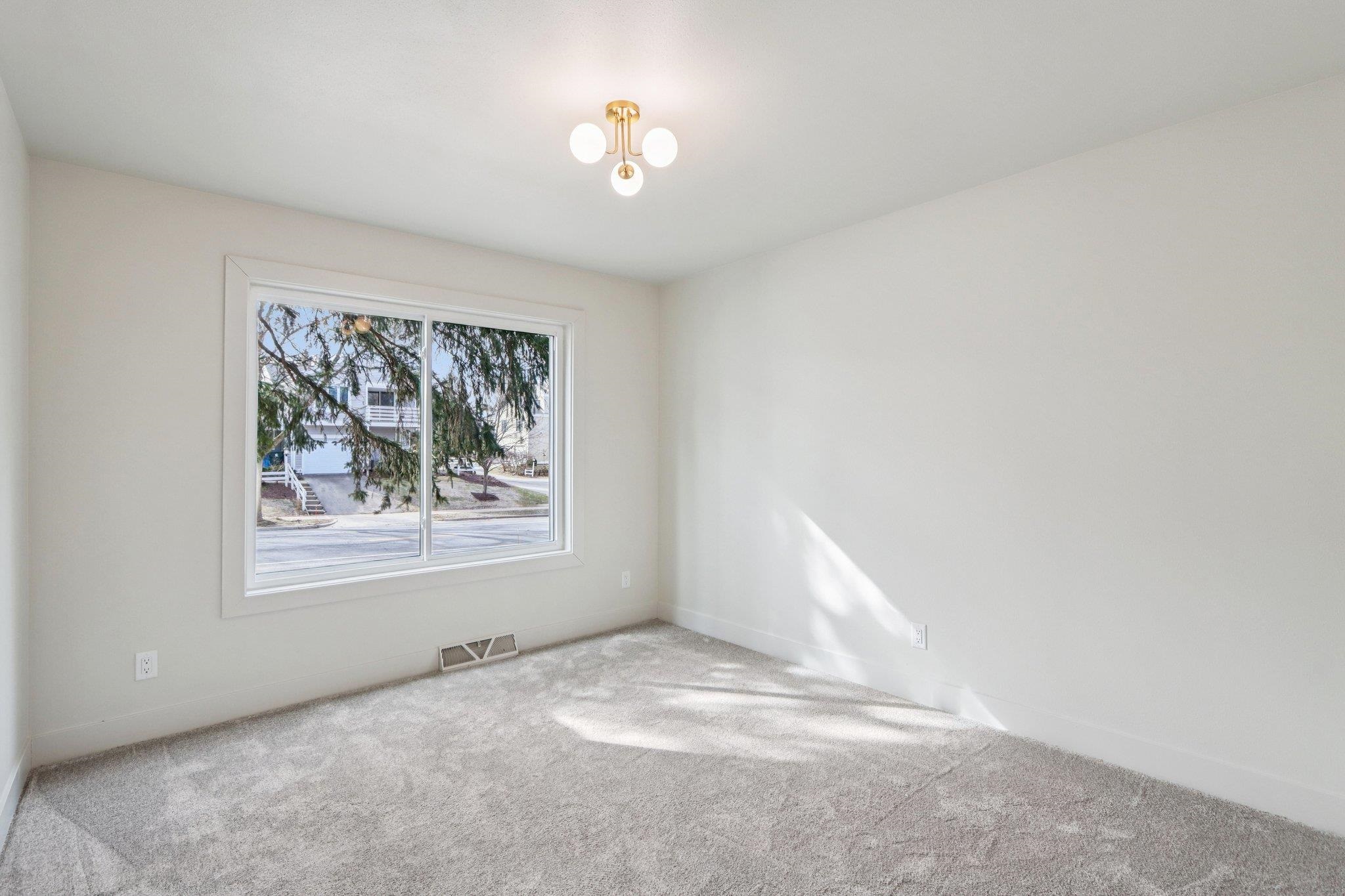 7301 Cedar Creek Trail Madison, WI 53717 - Photo 24 of 55