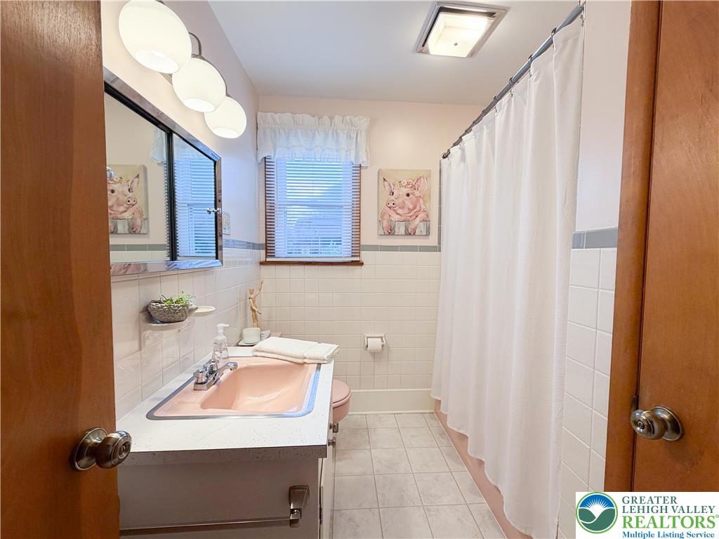 79 Gum Street Nazareth, PA 18064 - Photo 27 of 40 Ready for your touches