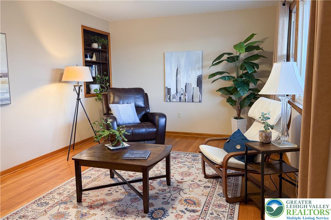 79 Gum Street Nazareth, PA 18064 - Photo 7 of 40 Bring your furniture