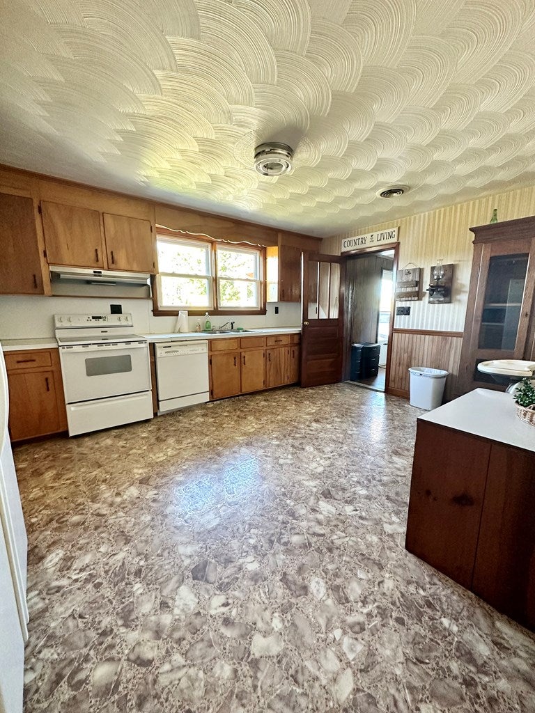 38401 Loves Mill Road Chilhowie, VA 24319 - Photo 17 of 41 Gallery Image 17