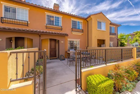 $819,000 | 332 East Hilltop Way, Thousand Oaks, CA 91362