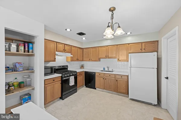 $365,000 | 344 Bluestone Court, Collegeville, PA 19426