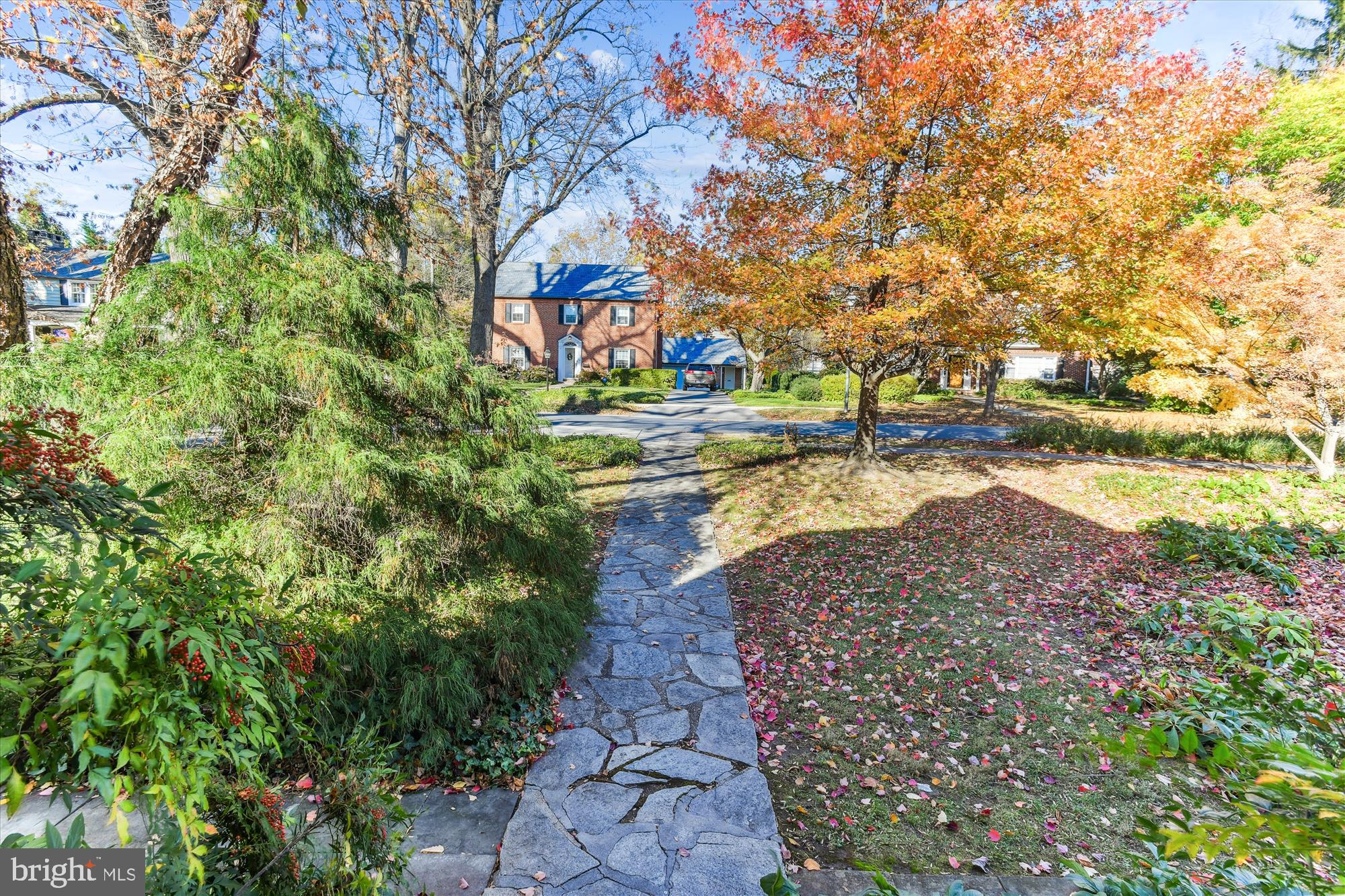 703 Stoneleigh Road Baltimore, MD 21212 - Photo 11 of 60 View