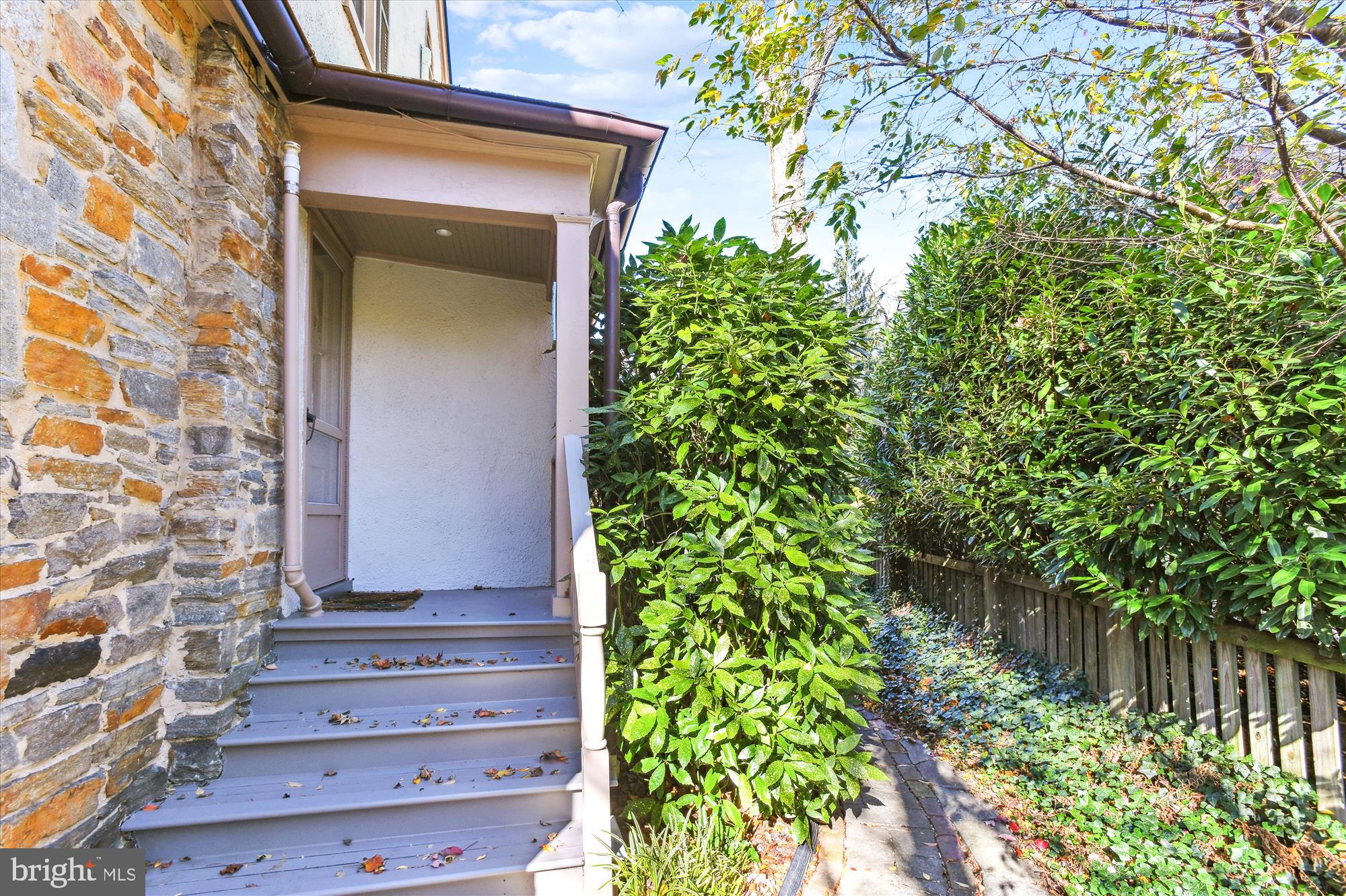 703 Stoneleigh Road Baltimore, MD 21212 - Photo 36 of 60 Side Porch entrance