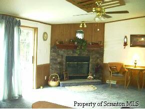 107 Batzel Road Lake Ariel, PA 18436 - Photo 2 of 5 Gallery Image 2