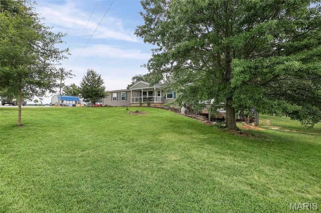 6360 South Fork Road Red Bud, IL 62278 - Photo 3 of 60