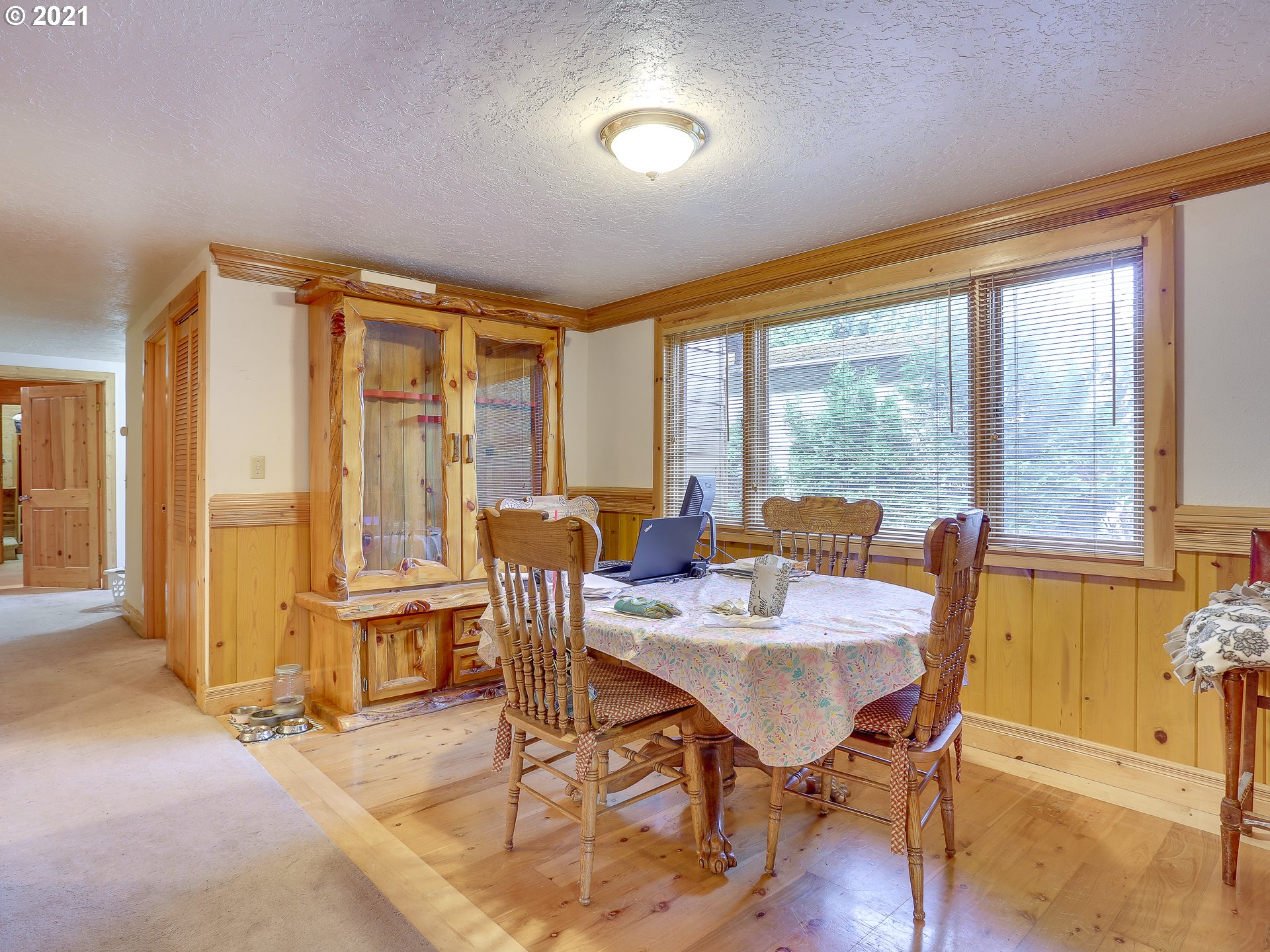 28890 Southeast Stone Road Boring, OR 97009 - Photo 7 of 26 a workspace with furniture hardwood and a window