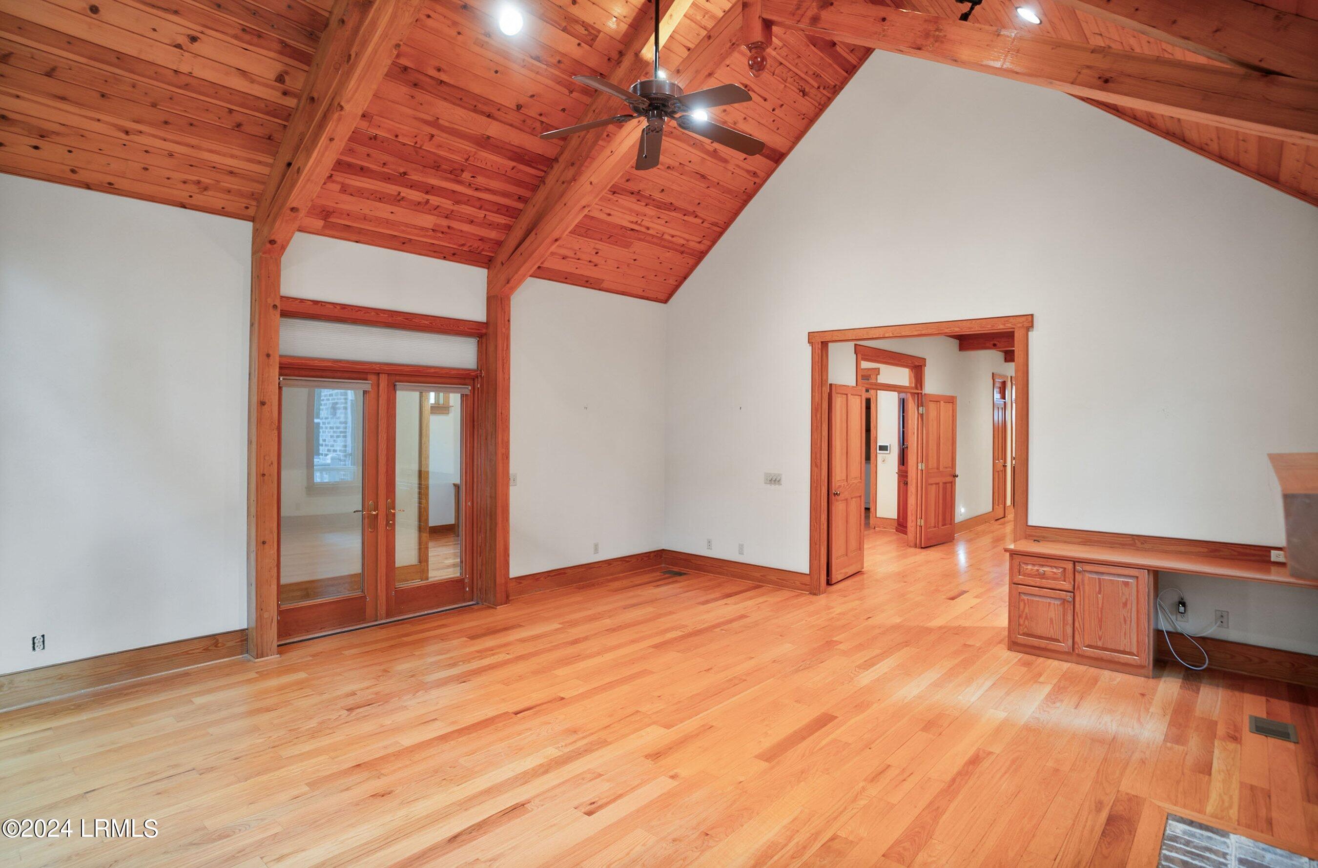 33 Newpoint Road Beaufort, SC 29907 - Photo 12 of 60 DSC06156-30-1.jpg-SMALL