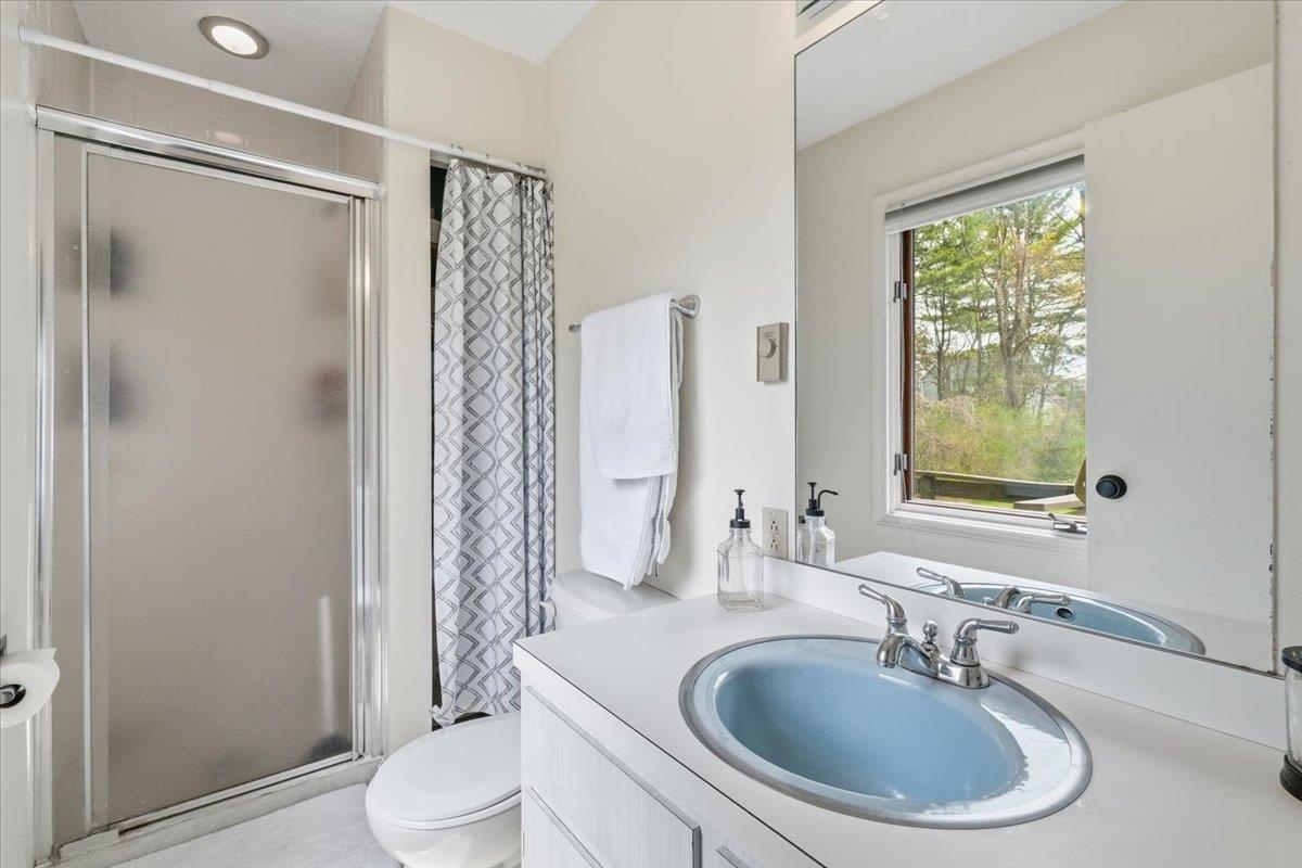 290 Collamer Circle Shelburne, VT 05482 - Photo 23 of 42