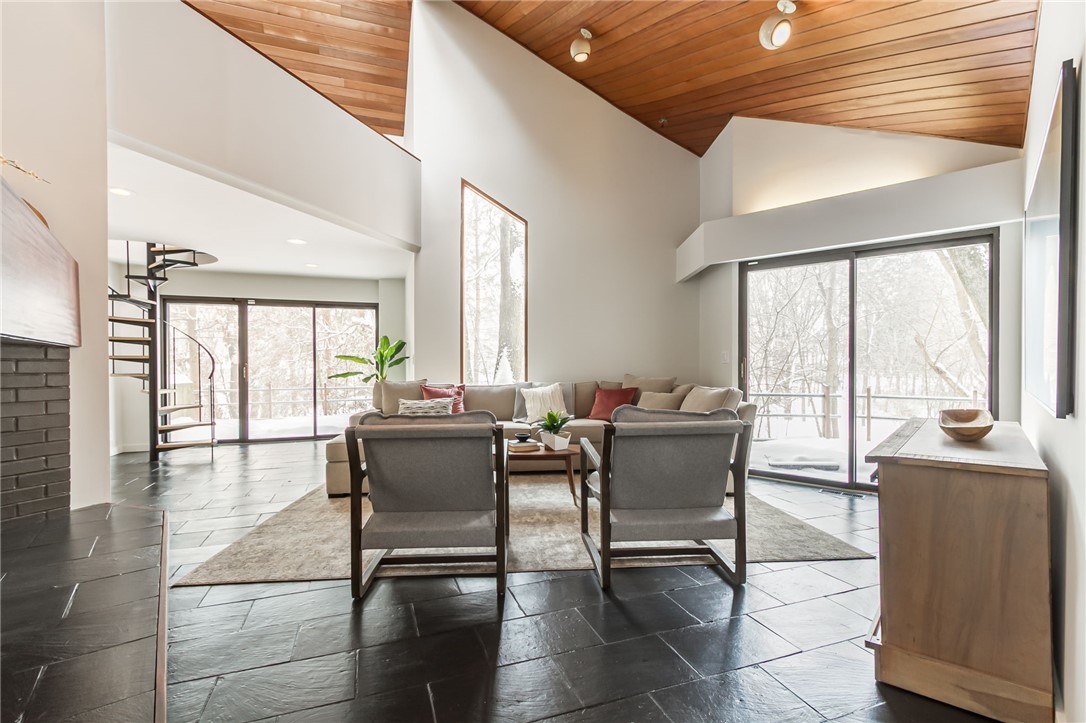 103 Harvest Road Perinton, NY 14450 - Photo 17 of 47