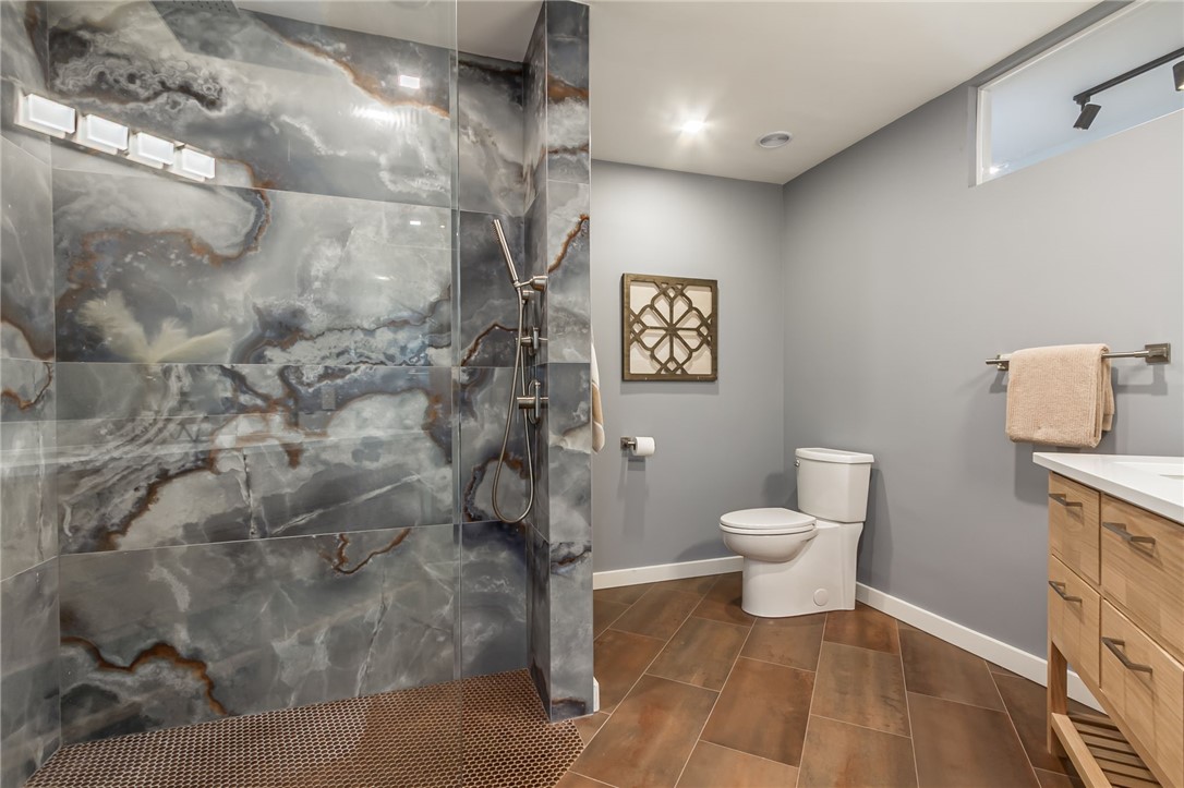 103 Harvest Road Perinton, NY 14450 - Photo 35 of 47