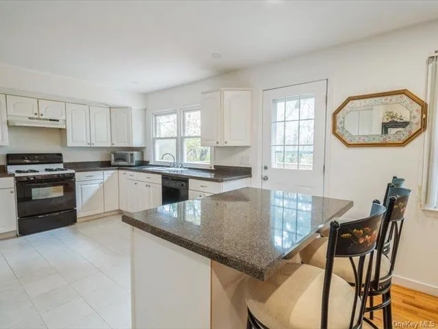 $4,950 | 42 Mesa Place, Nanuet, NY 10954