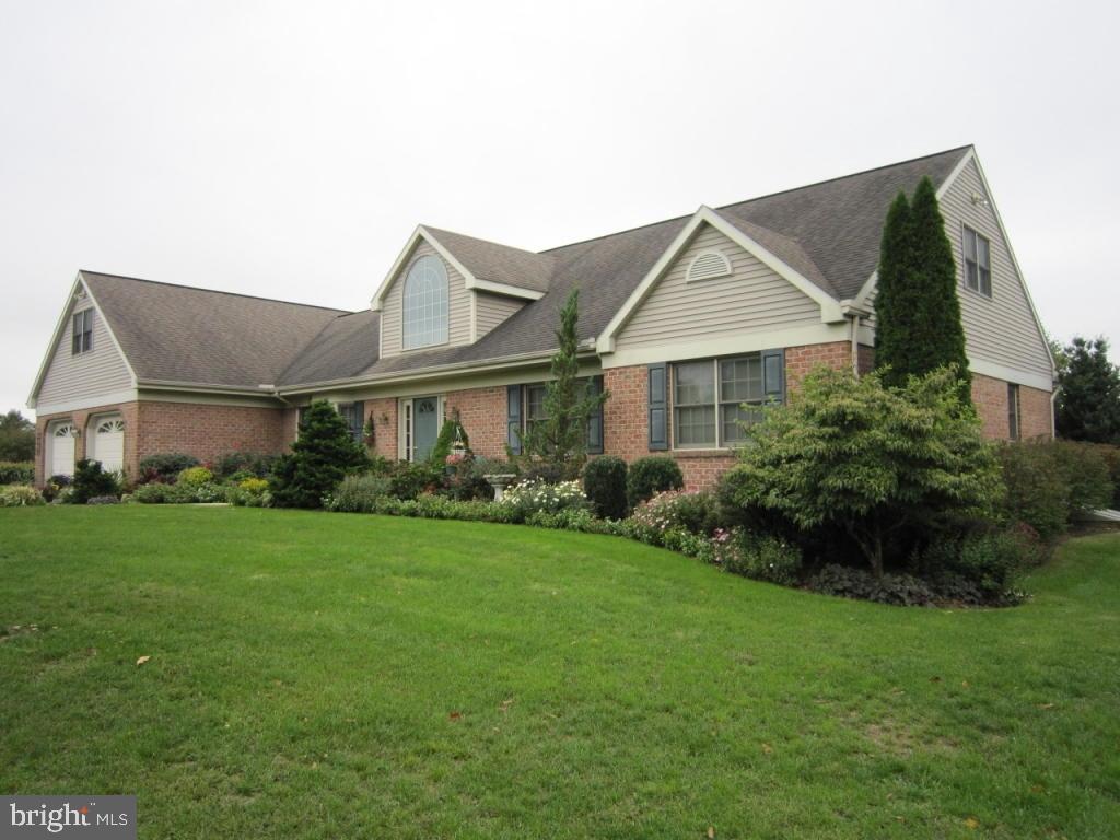 250 Reifsnyder Road Lititz, PA 17543 - Photo 1 of 41