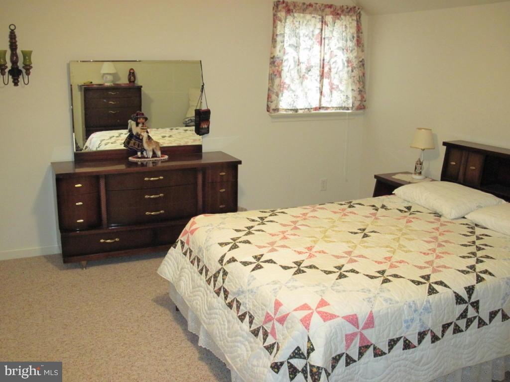 250 Reifsnyder Road Lititz, PA 17543 - Photo 18 of 41