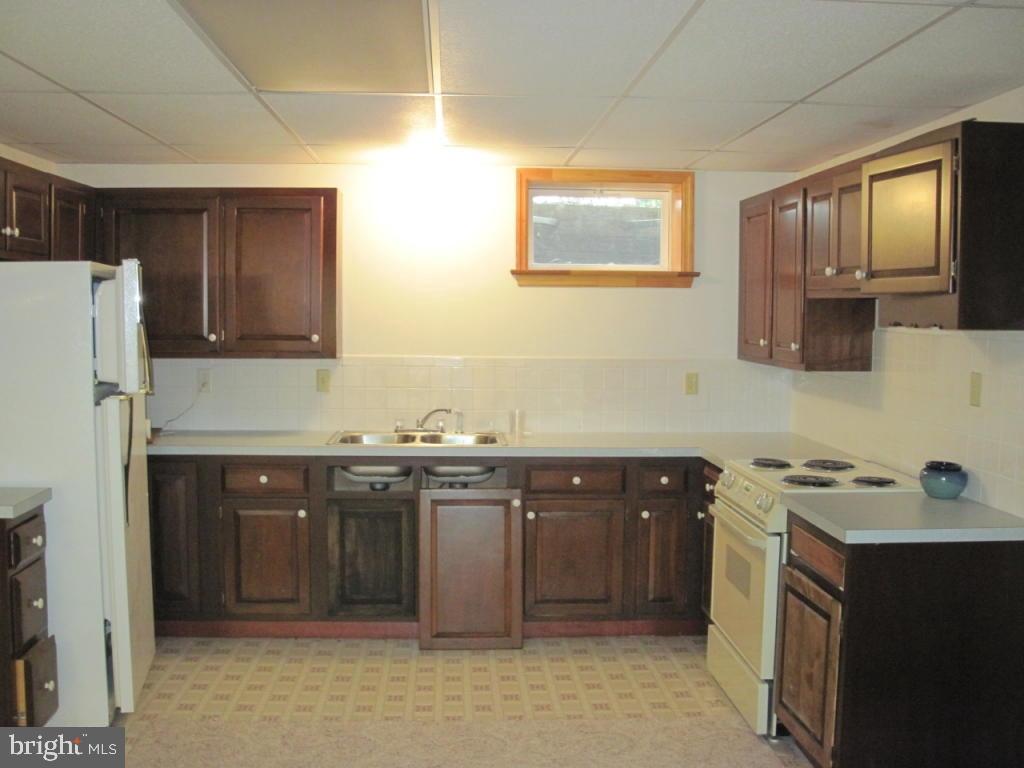 250 Reifsnyder Road Lititz, PA 17543 - Photo 27 of 41