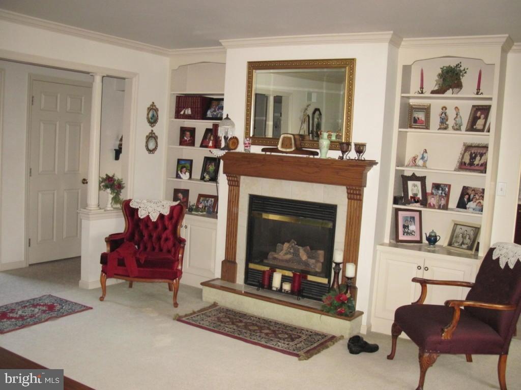 250 Reifsnyder Road Lititz, PA 17543 - Photo 6 of 41