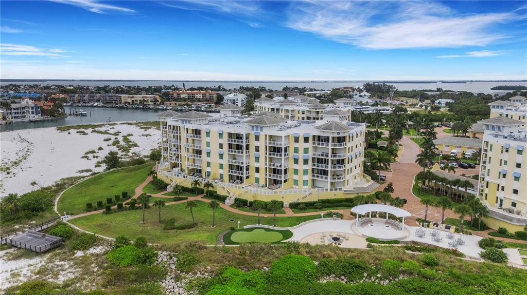 795 Collany Road, Unit 304 St. Petersburg, FL 33715 - Photo 18 of 69