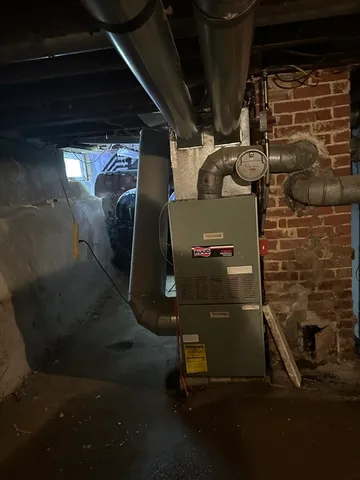 $425,000 | 16 Preston Street, Millville, MA 01529