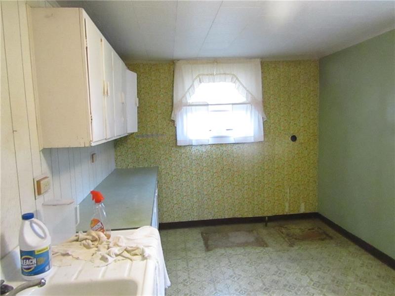 232 3rd Street Butler, PA 16001 - Photo 6 of 19 Kitchen