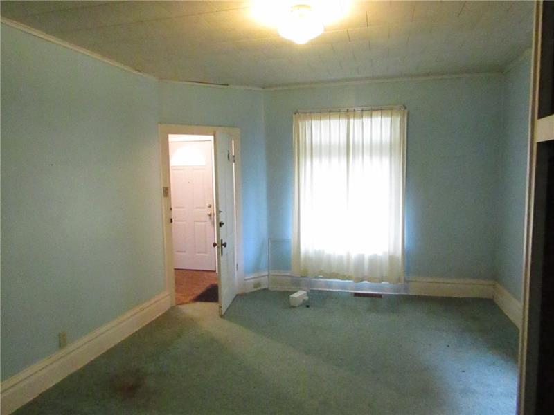 232 3rd Street Butler, PA 16001 - Photo 8 of 19 1st Floor Family Room