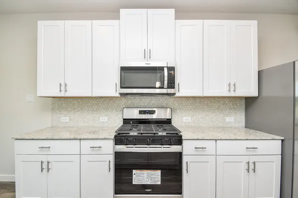 $2,900 | 5838 Wayne Way, Rosenberg, TX 77471