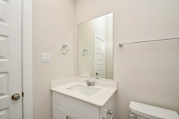 $2,900 | 5838 Wayne Way, Rosenberg, TX 77471