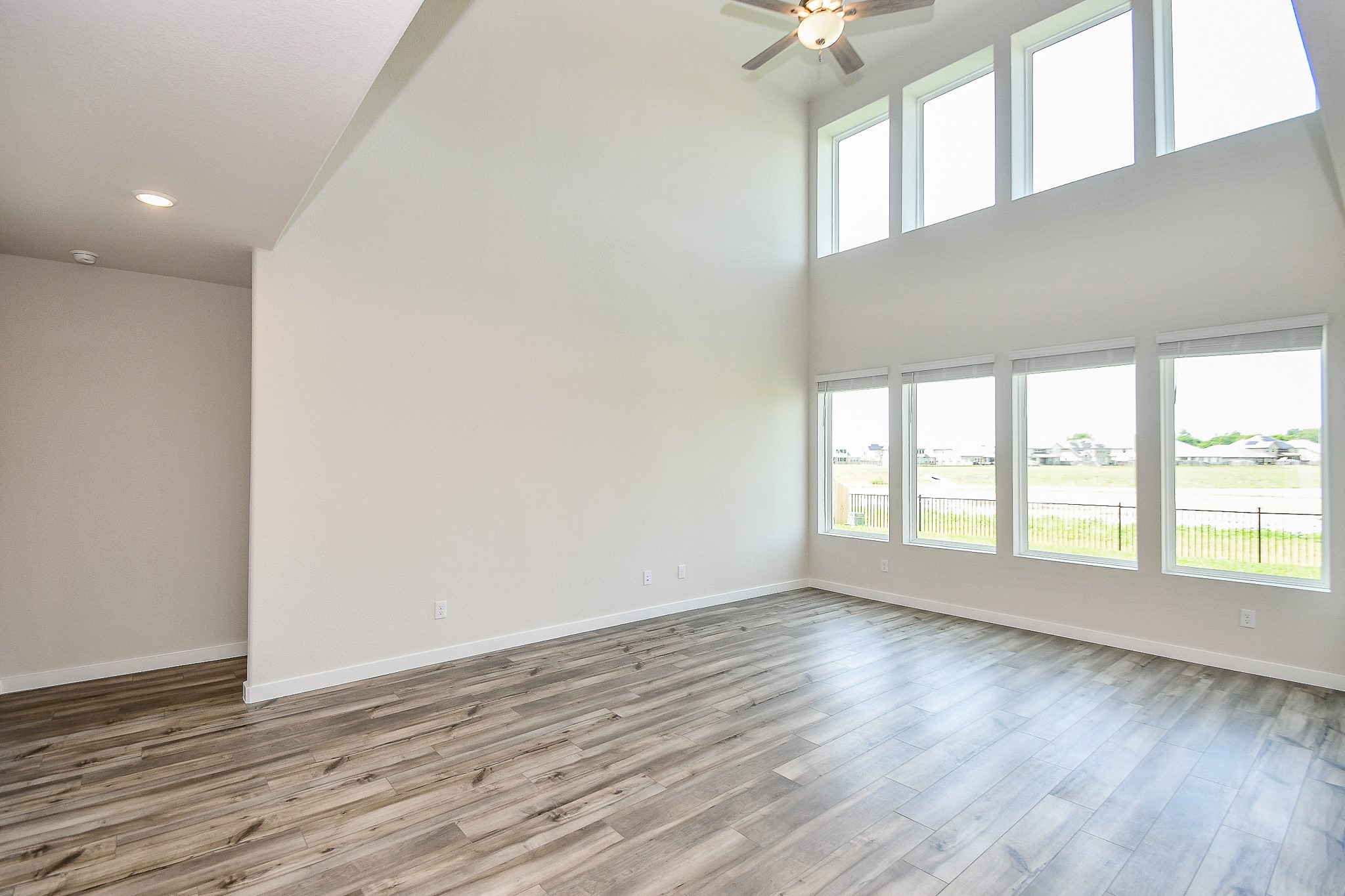 5838 Wayne Way Rosenberg, TX 77471 - Photo 10 of 50