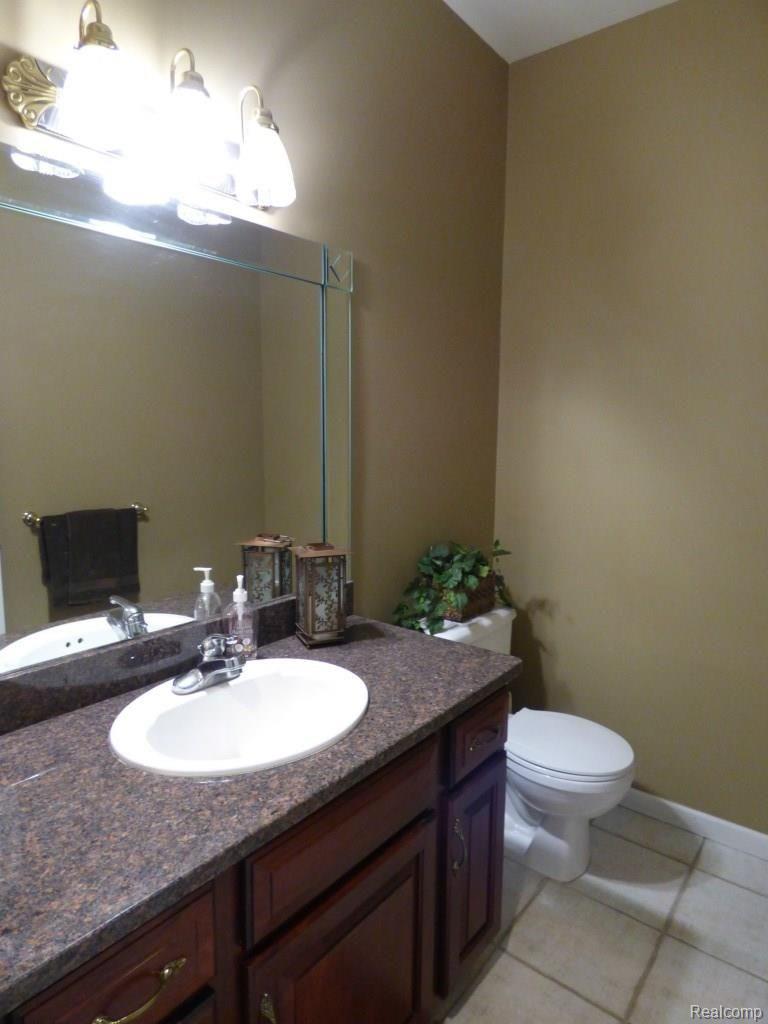 1287 West Leonard Road Leonard, MI 48367 - Photo 39 of 63 P1090783.jpg