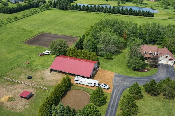 $1,150,000 | 13920 310th Street, New Prague, MN 56071