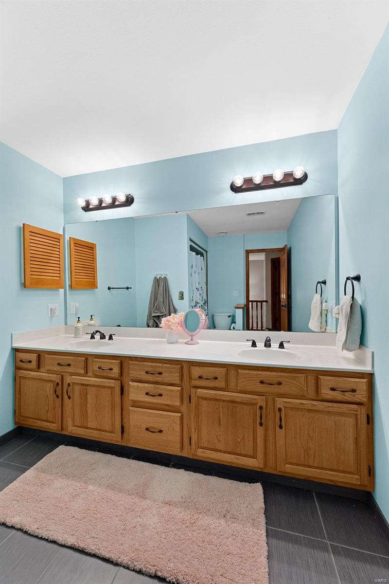 12 Clonmel Close Weldon Spring, MO 63304 - Photo 31 of 48 Gallery Image 31