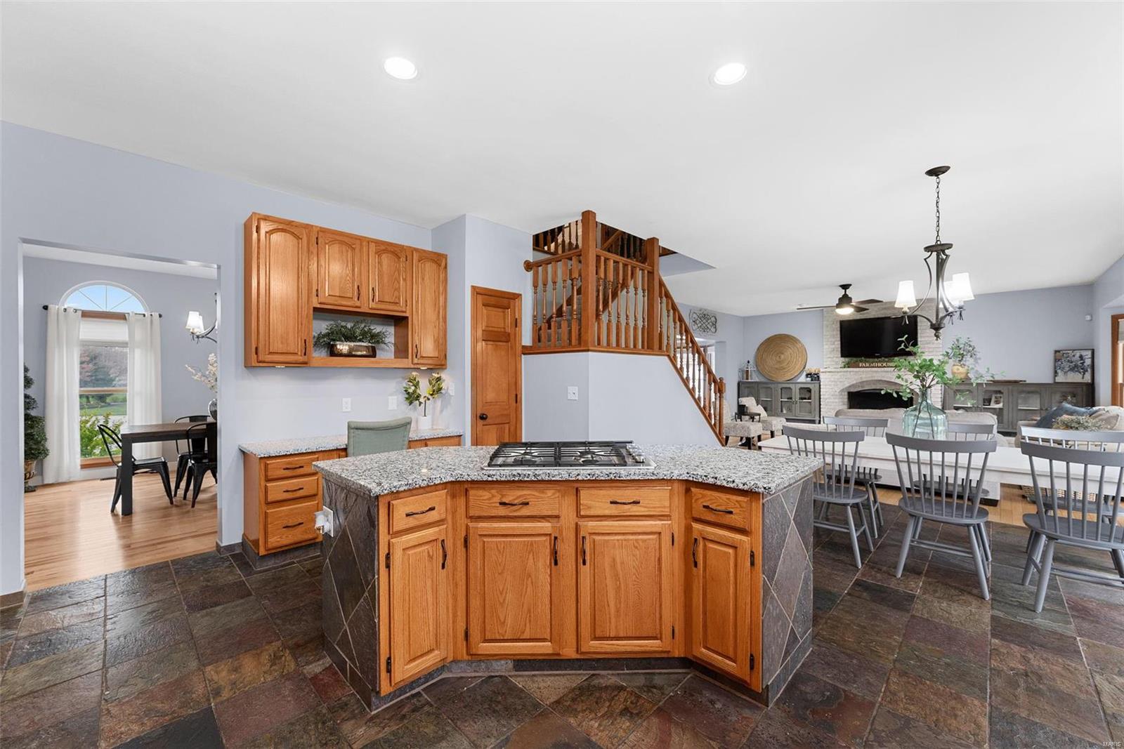 12 Clonmel Close Weldon Spring, MO 63304 - Photo 9 of 48 Gallery Image 9