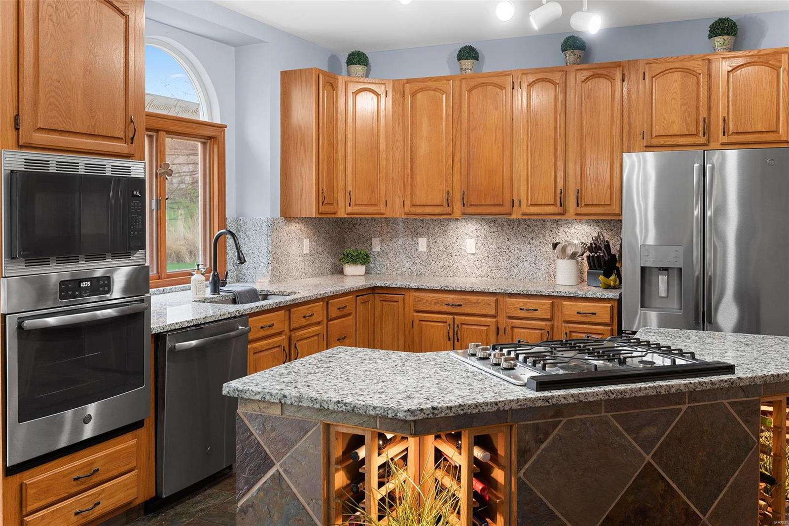 12 Clonmel Close Weldon Spring, MO 63304 - Photo 10 of 48 Gallery Image 10