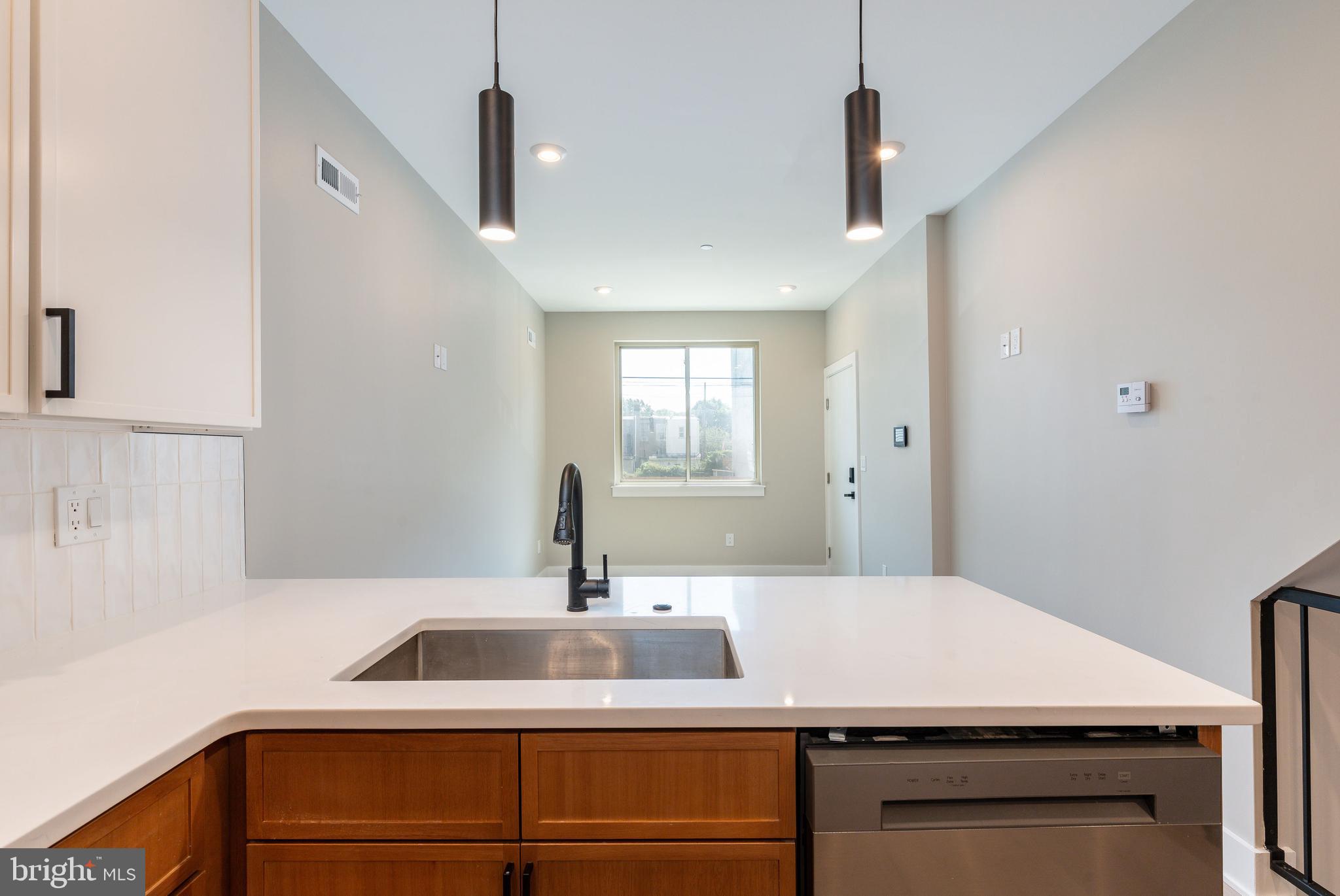 2048 North 3rd Street Philadelphia, PA 19122 - Photo 23 of 44 Unit 1 Kitchen