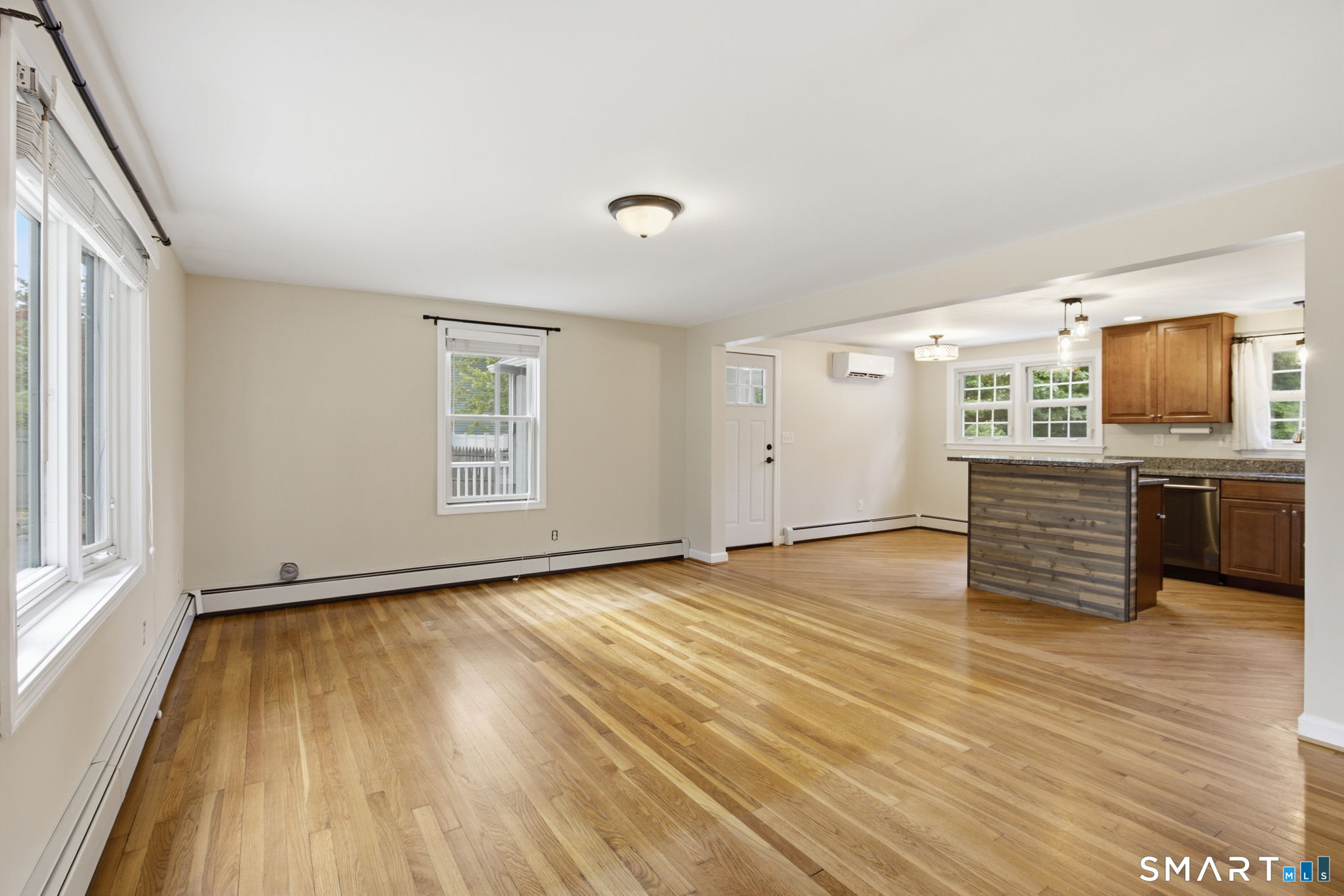 10 Eaton Road Tolland, CT 06084 - Photo 5 of 37