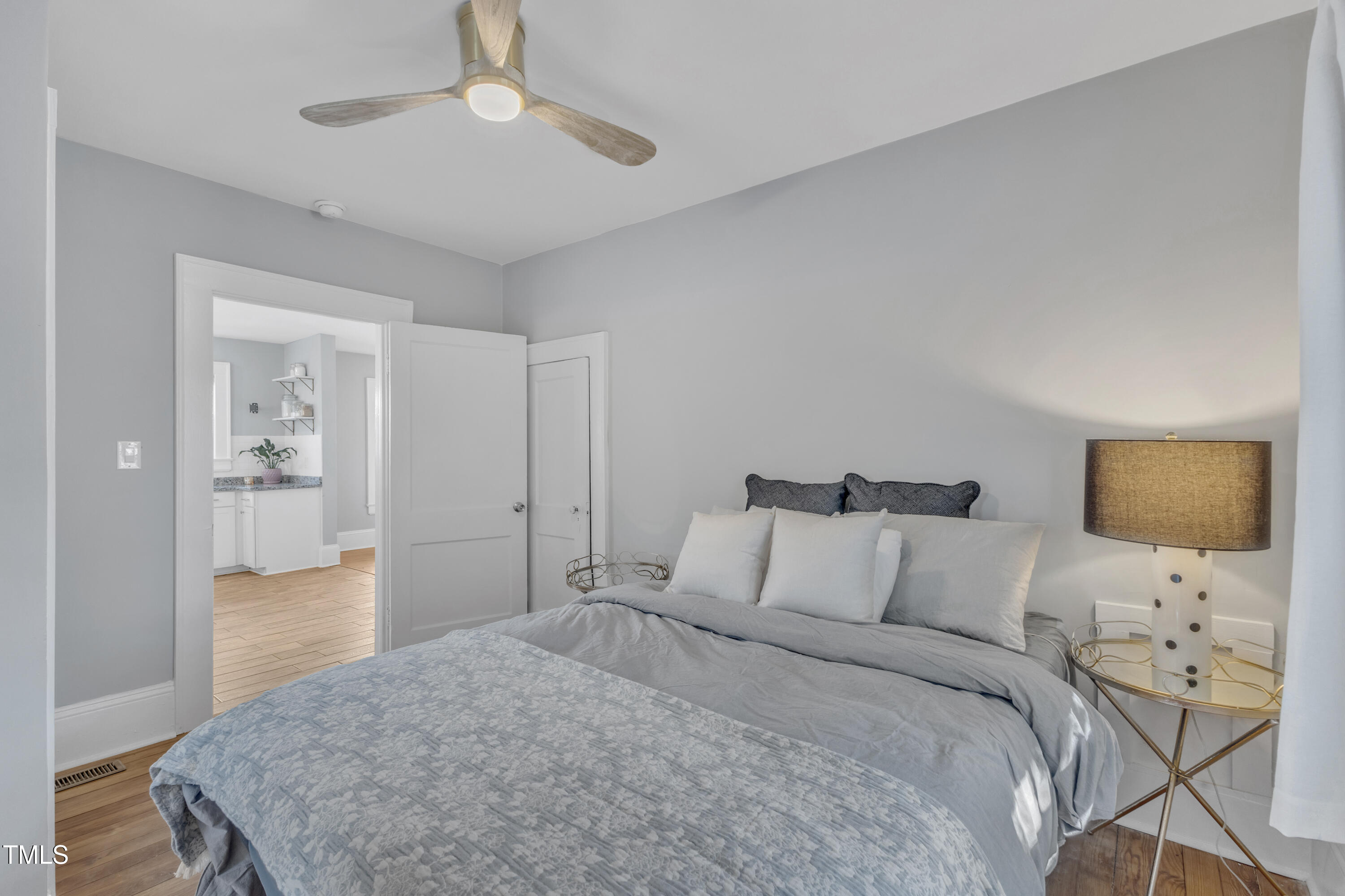 602 Dunbar Street Durham, NC 27701 - Photo 18 of 24 33-602 Dunbar St-29