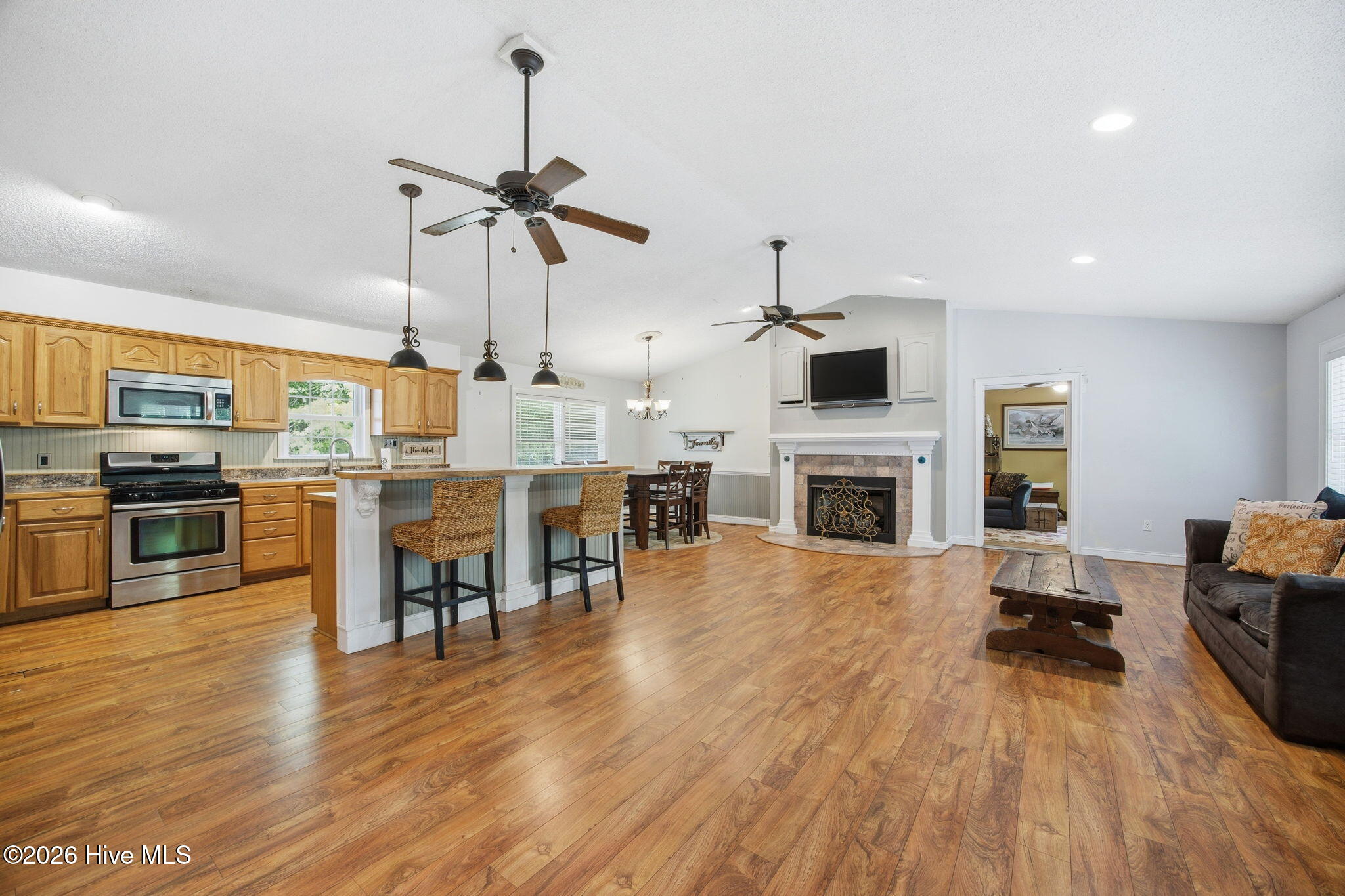 104 Old River Road Beaufort, NC 28516 - Photo 9 of 38 29-web-or-mls-IMG_5340