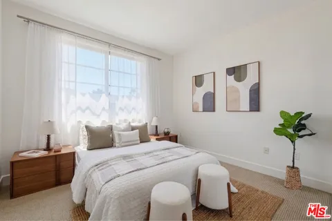 $1,099,000 | 1744 Granville Avenue, Unit 105, Los Angeles, CA 90025