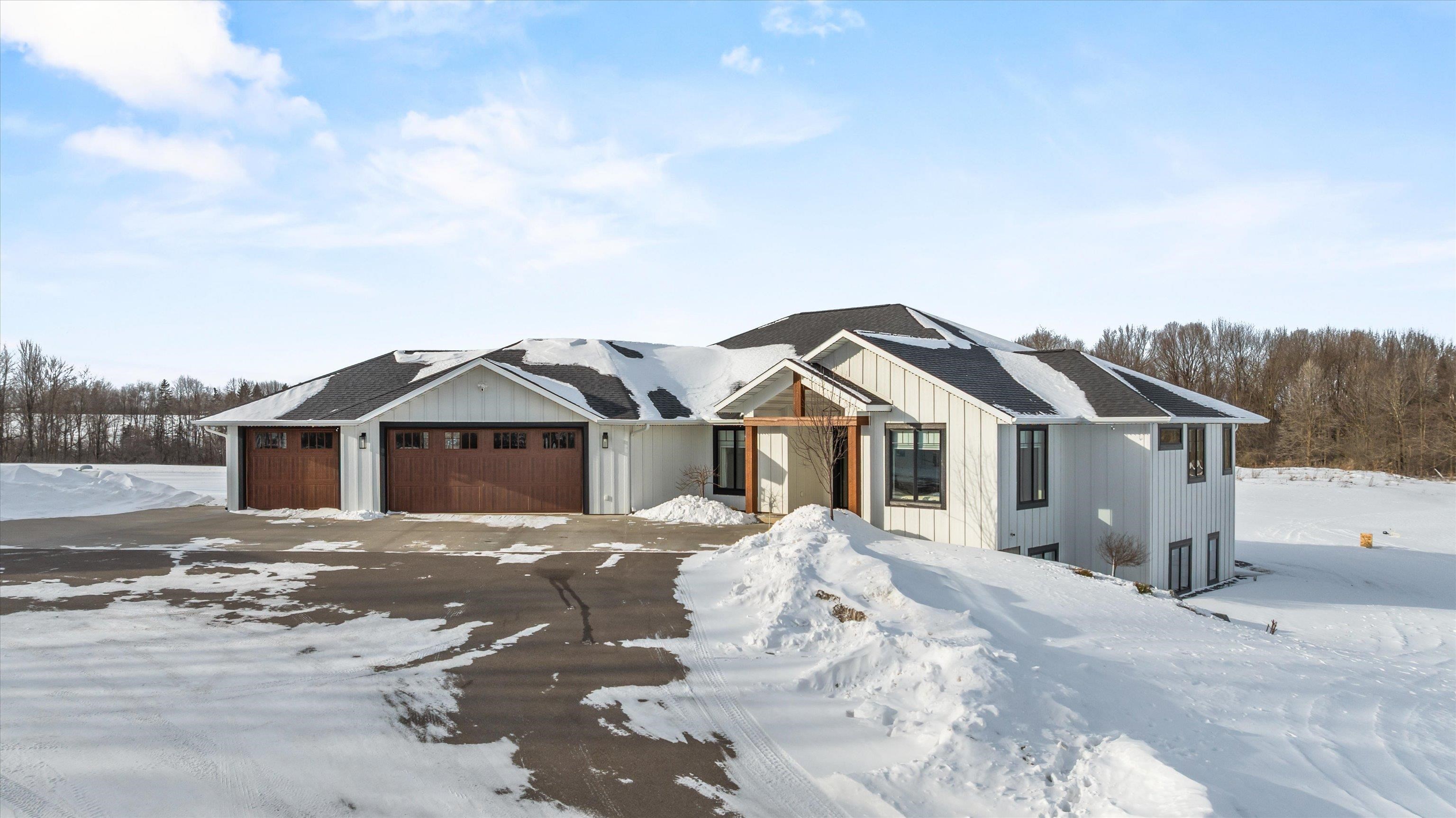 212508 Sturm Road Stratford, WI 54484 - Photo 2 of 59