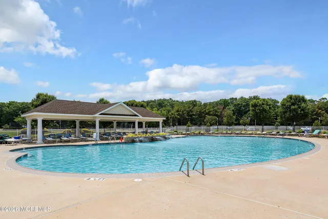 a view of a tennis court